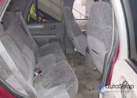 1998 GMC Jimmy Sls z USA, uszkodzony, nr VIN 1GKDT13W8W2532502